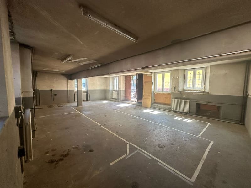 Lokalindustrie / Werkstatt zur Miete – Rue de la Ronde 25, La Chaux-de-Fonds (1)