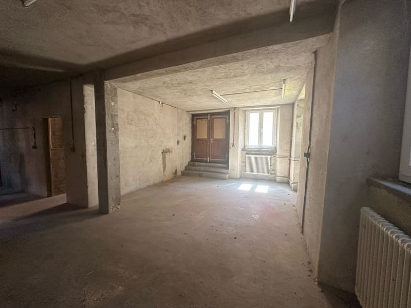 Lokalindustrie / Werkstatt zur Miete – Rue de la Ronde 25, La Chaux-de-Fonds (3)