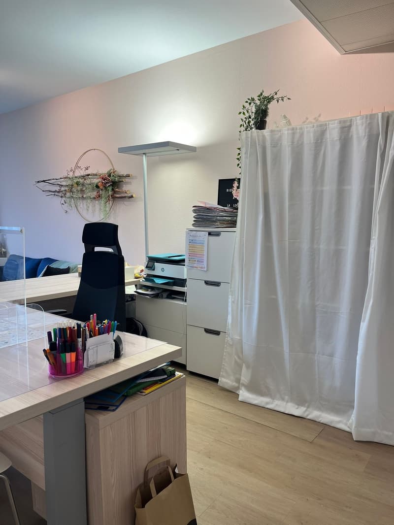 In affitto – Locale professionale di 36 m² a Morges (8)