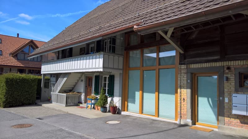 Charmante 3.5-Zimmer-Wohnung an ruhiger Lage in Madiswil (3)
