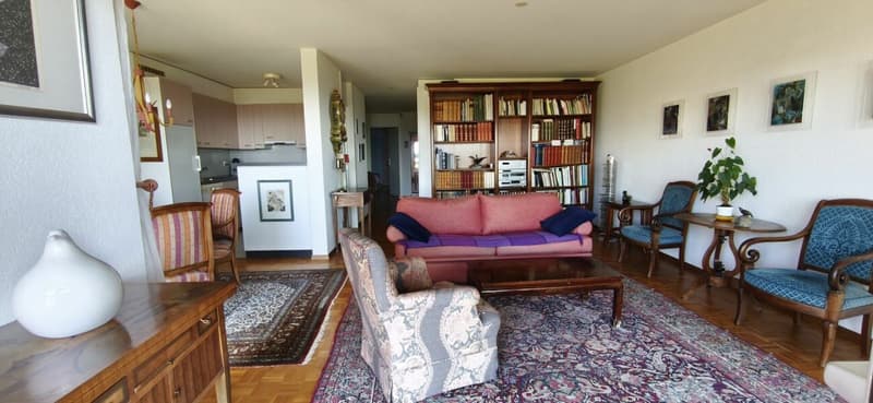Wohnung mit 2.5 Zimmern, Terrasse und Garten (5)