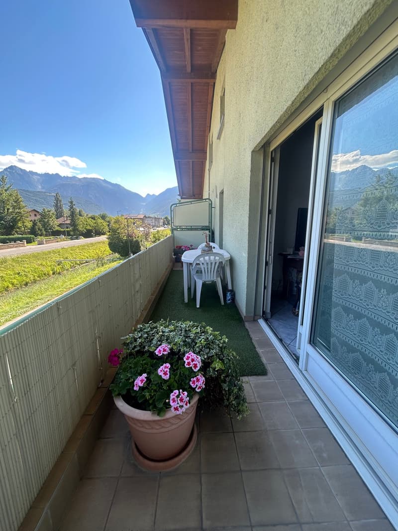 Superb opportunity - 4.5-room apartment in Fully (3)