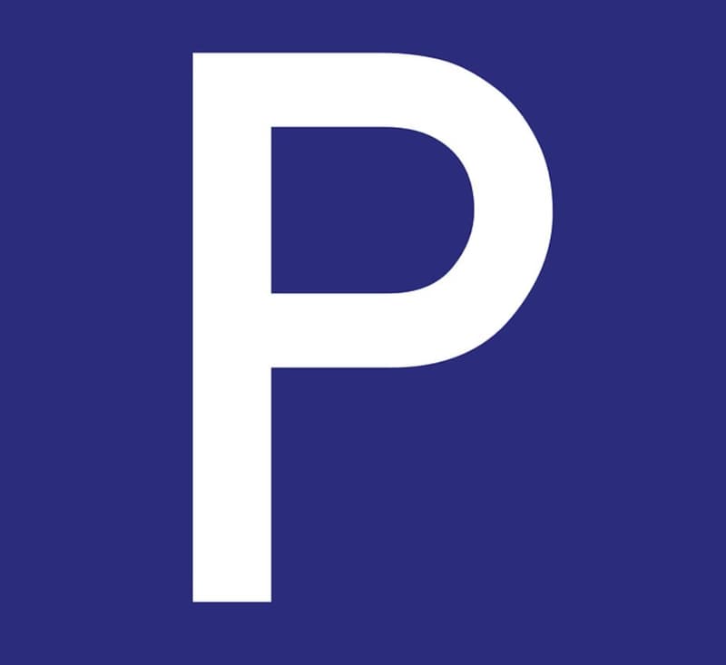 Parkplatz_neu.jpg