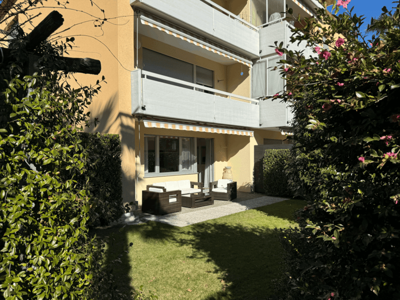 Appartement-jardin 3.5 pièces avec garage à Losone (3)