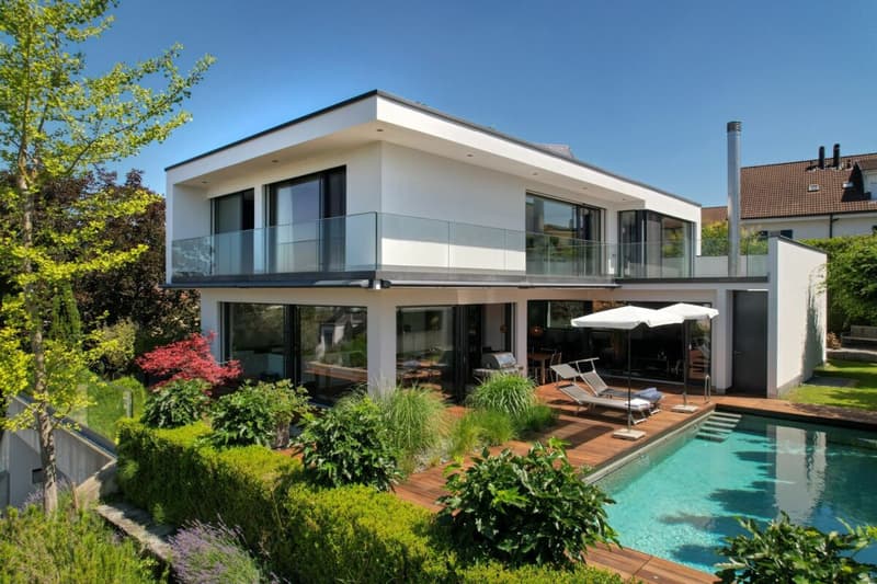 Architektenvilla mit Pool - Wohnqualität auf höchstem Niveau (3)
