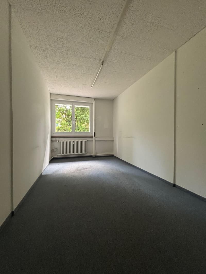 Vos nouveaux locaux de bureau ou de pratique dans le quartier calme de Schosshalden (7)