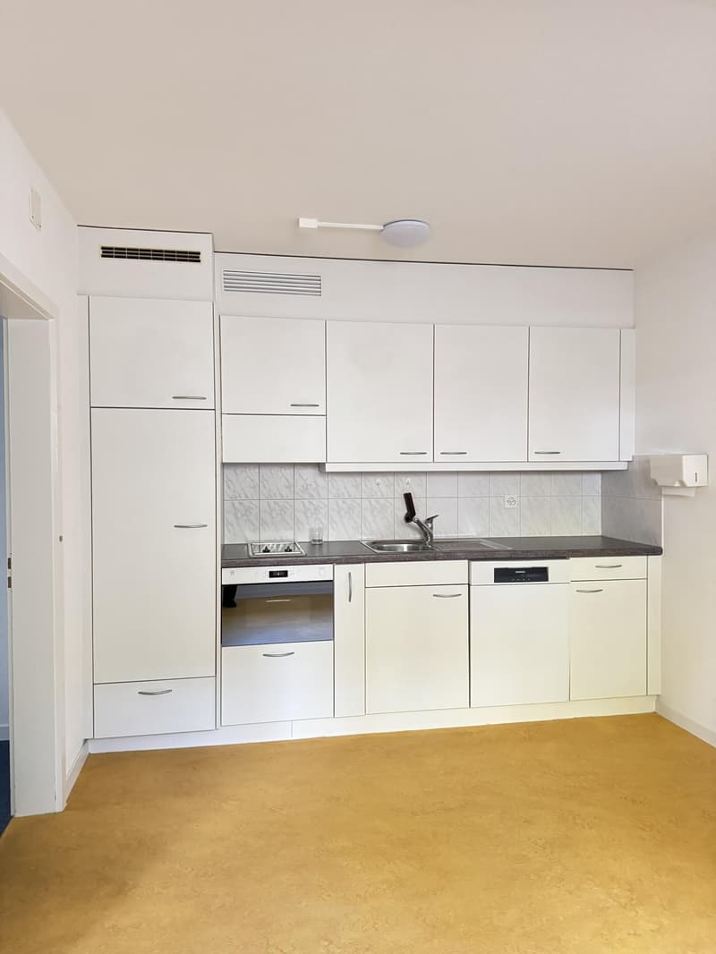 Offices/Commercial Spaces for Rent from Net CHF 80./m² p.a. (5)