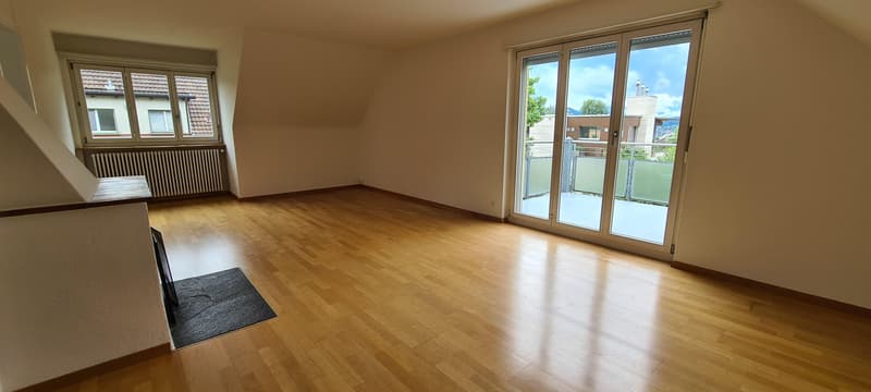 Ampio appartamento con vista sul Gurten (8)