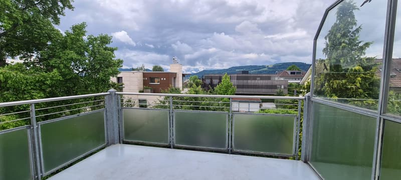Ampio appartamento con vista sul Gurten (12)