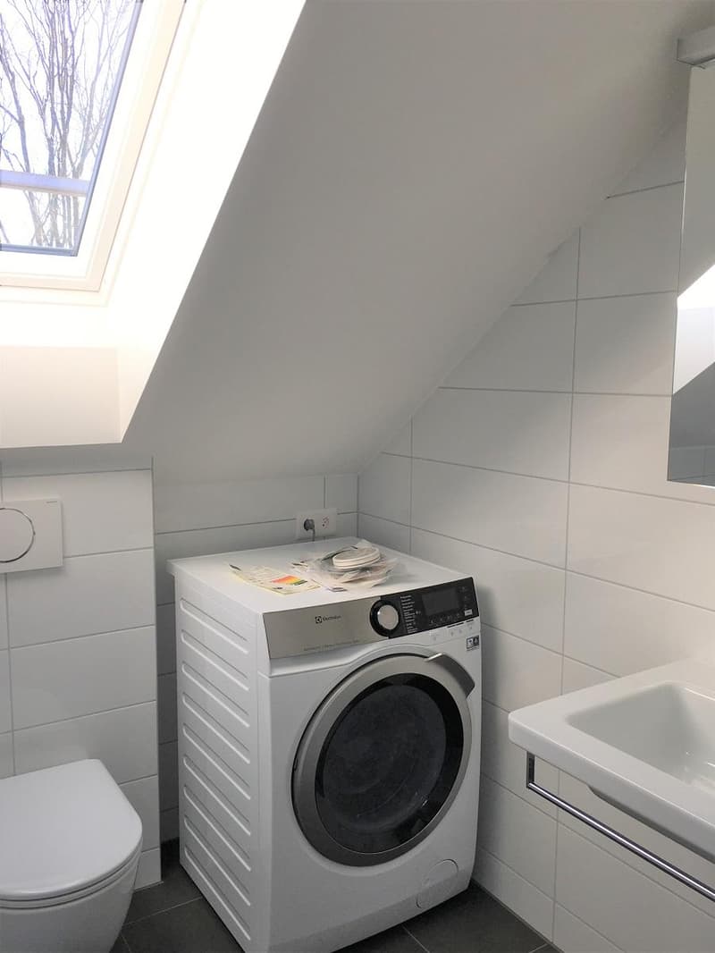 Appartement en duplex lumineux 2 pièces dans un excellent emplacement (4)