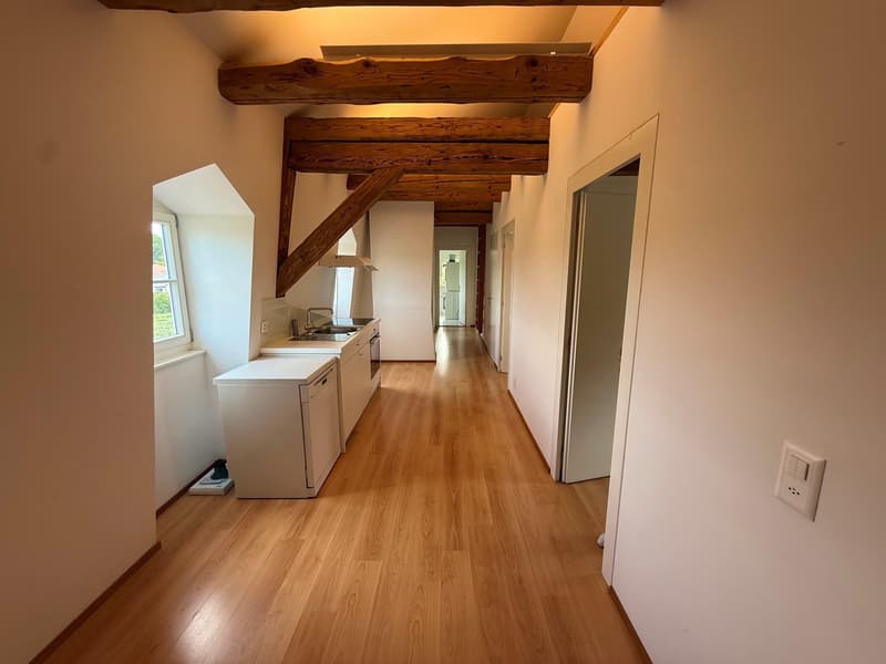 Charmante Dachwohnung in Wabern (2)