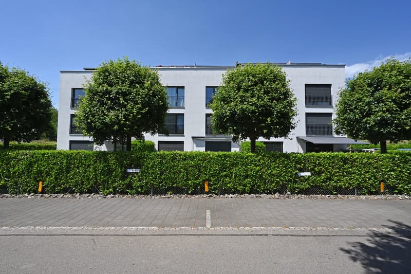 Gepflegtes Mehrfamilienhaus an Toplage (1)
