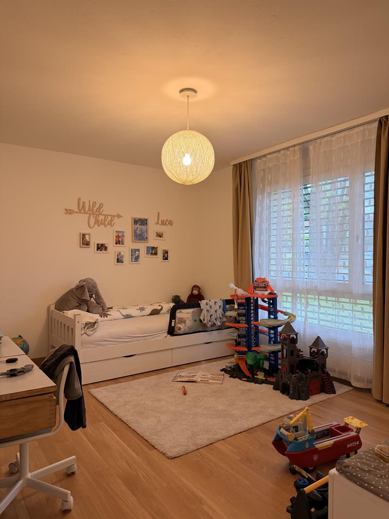 Bello appartamento 4.5 locali a Ittigen (6)