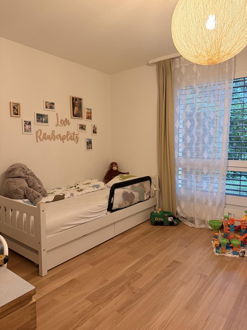 Bello appartamento 4.5 locali a Ittigen (5)