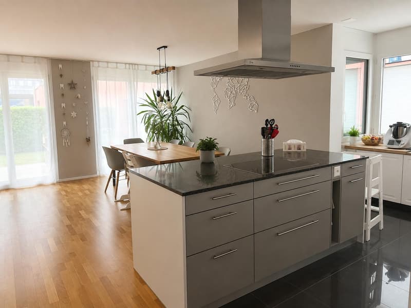 helle Gartenwohnung in familienfreundlichem Quartier (1)