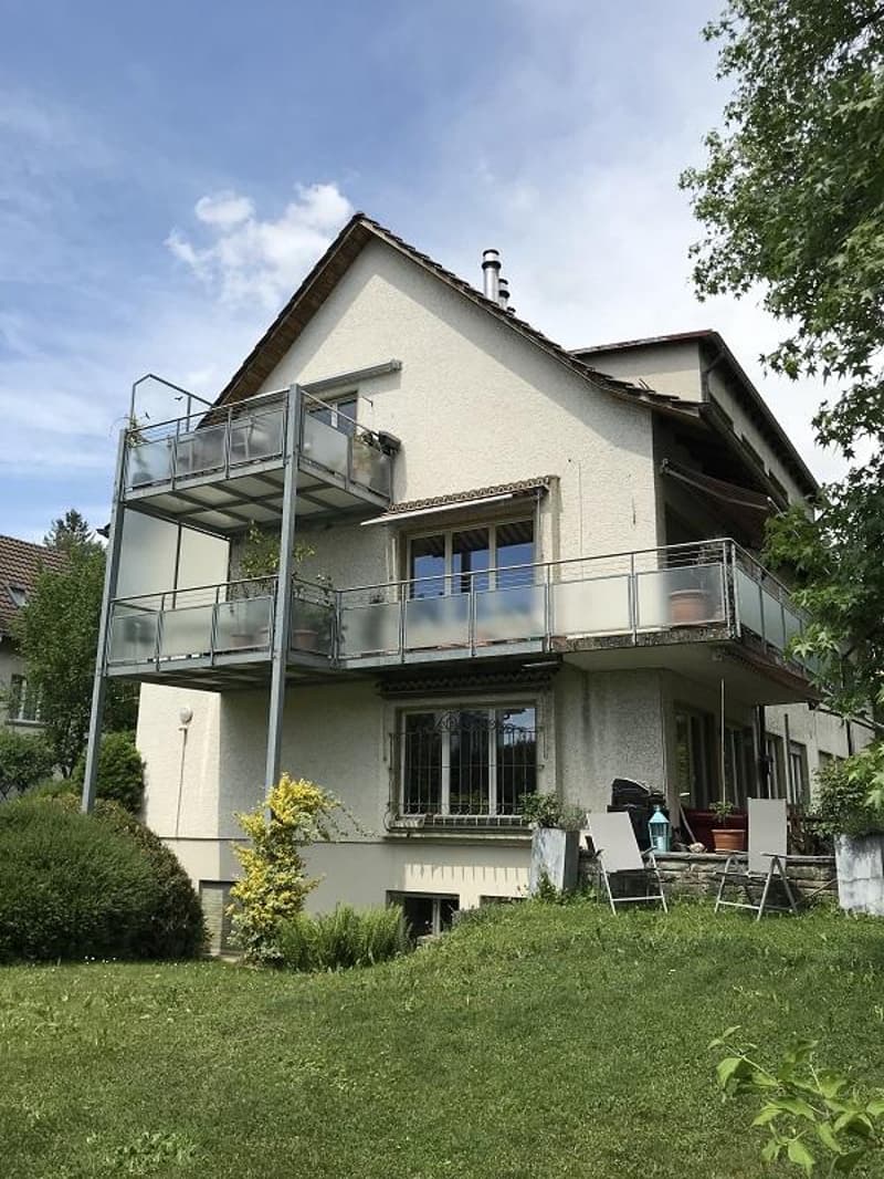1 Monat gratis wohnen! Grosszügige Wohnung mit Weitblick auf den Gurten (1)