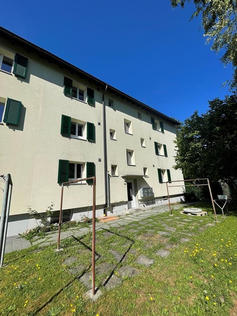 Moderne Wohnung mit optimaler Verkehrsanbindung (1)