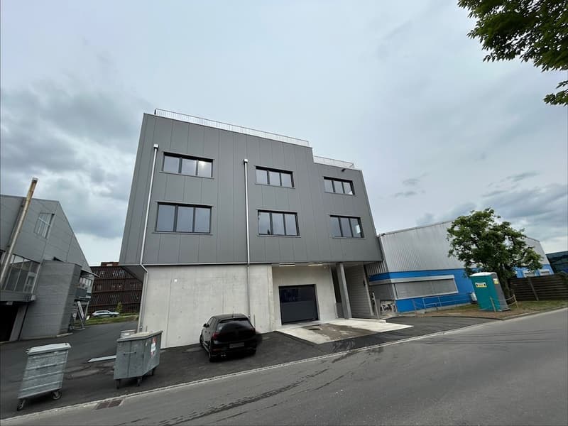 Neubau Gewerbe-/Büroräumlichkeiten nahe ÖV (2)