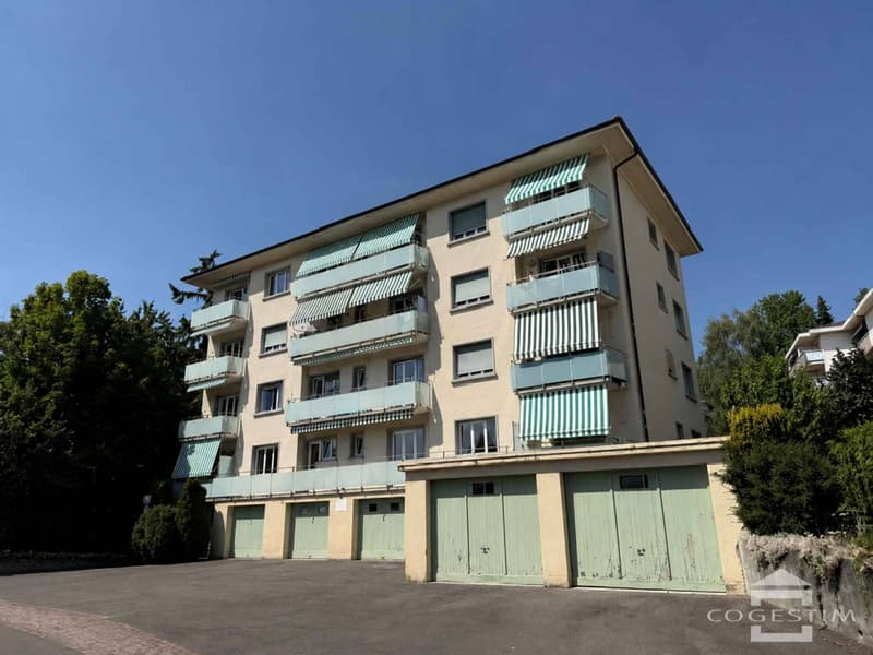 Wohnung mit 3.5 Zimmern, nur wenige Schritte vom See entfernt (7)