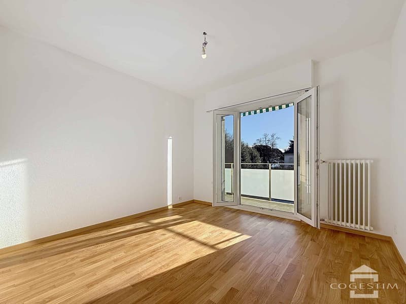 Apartment with 3.5 rooms, two steps from the lake (6)