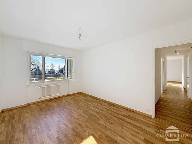 Apartment with 3.5 rooms, two steps from the lake (5)