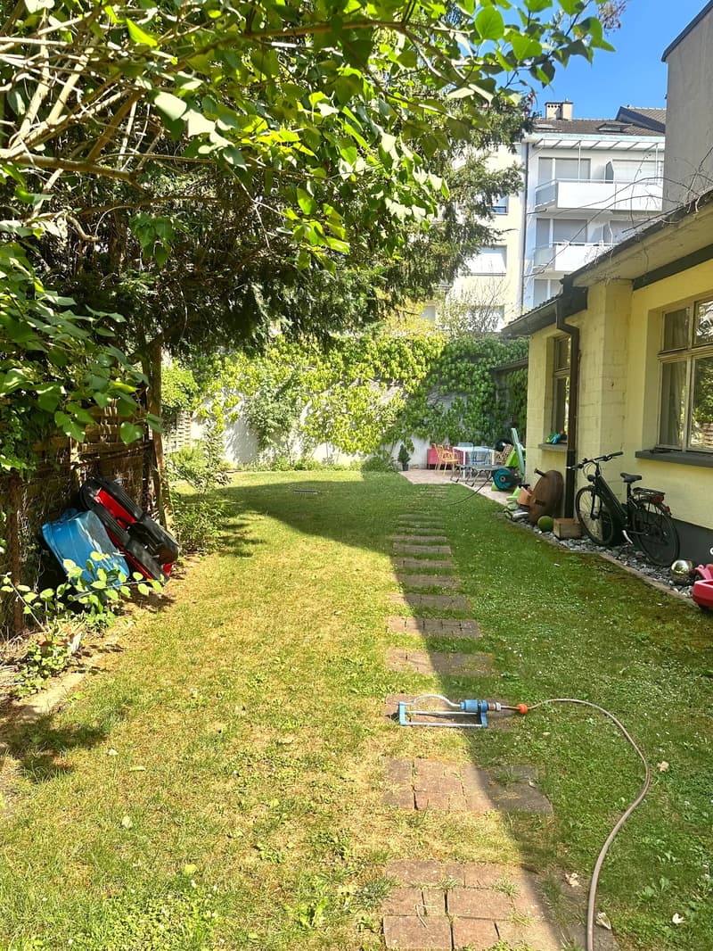 Charmante 3-Zimmer-Altbauwohnung mit Balkon in Basel-Gundeldingen (9)