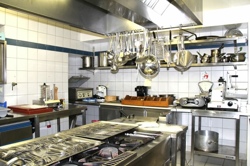Restaurant / Hotel "La Couronne" in Les Bois JU (9)