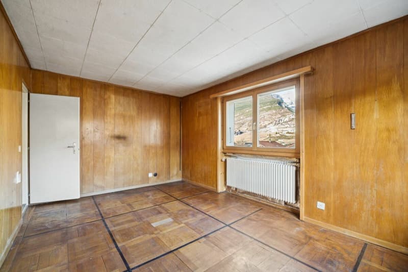 Double-family house with great (expansion) potential in a sunny location in Leuk (8)