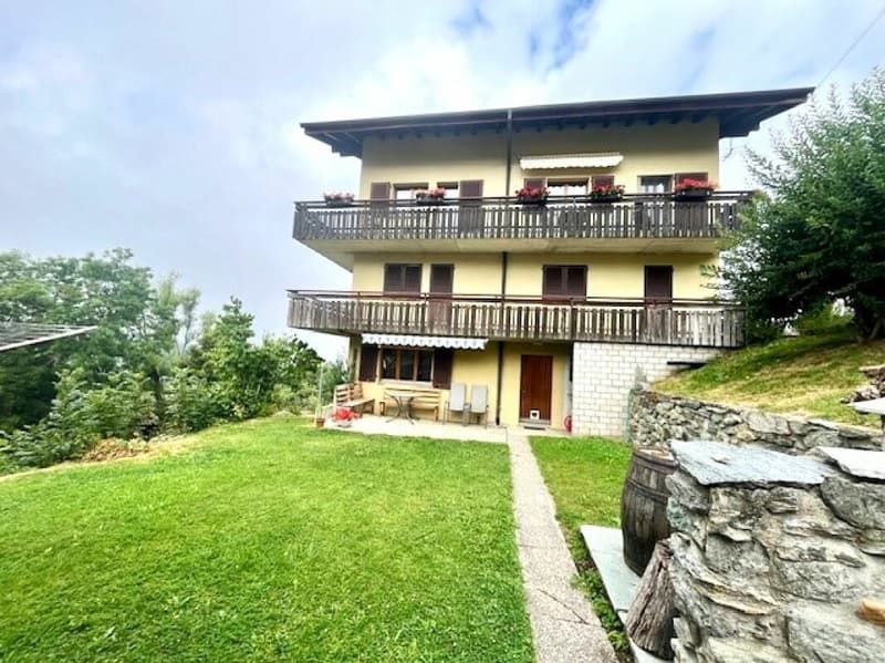 Appartement (de vacances) attractif sur deux étages avec potentiel de développement à Bürchen VS (18)