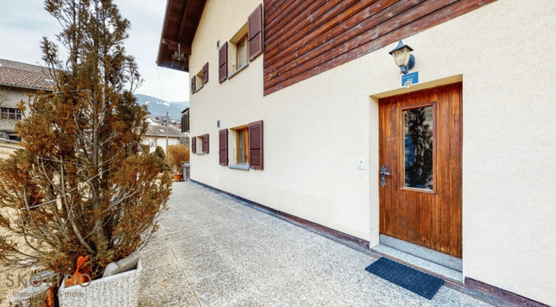 Appartement (de vacances) attractif sur deux étages avec potentiel de développement à Bürchen VS (3)