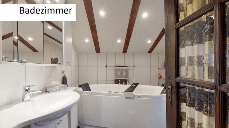 Gepflegtes 6-Zimmer-EFH inklusive Einliegerwohnung an traumhafter Lage in Schwarzsee FR (7)