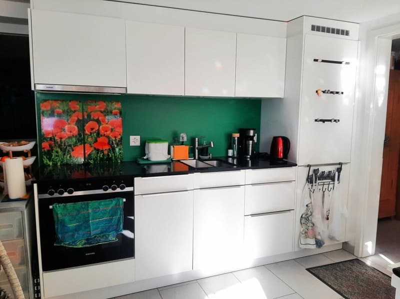 Gepflegtes 6-Zimmer-EFH inklusive Einliegerwohnung an traumhafter Lage in Schwarzsee FR (11)