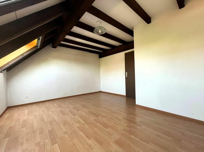 Special semi-detached house in an idyllic location on a natural stream in Worben (8)