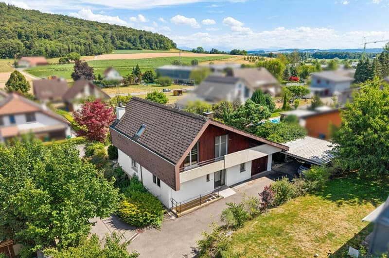 Attraktives Einfamilienhaus mit zusätzlicher Baulandparzelle in Gals BE (15)