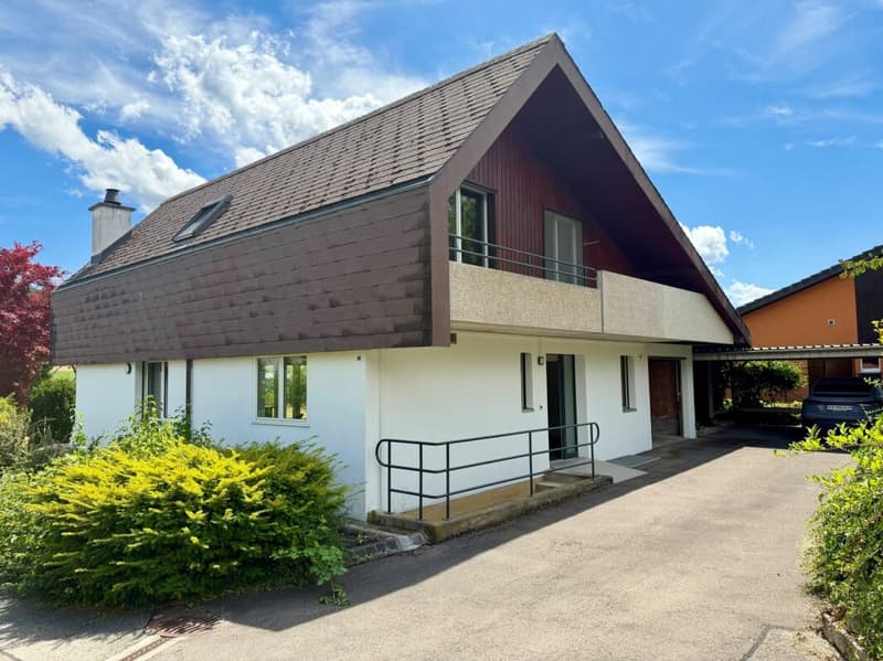 Gepflegtes Einfamilienhaus in ruhigem Wohnquartier in Gals BE (11)