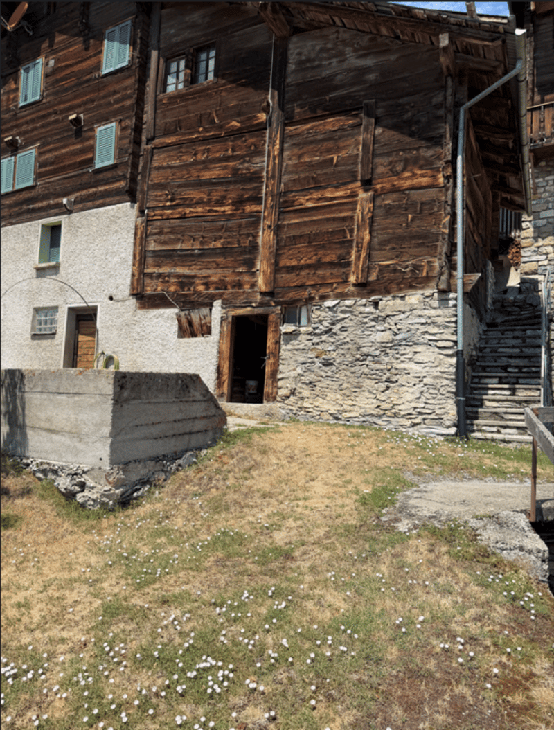 Grange avec étable à vendre à Guttet-Feschel - Possibilité d'agrandissement disponible (10)