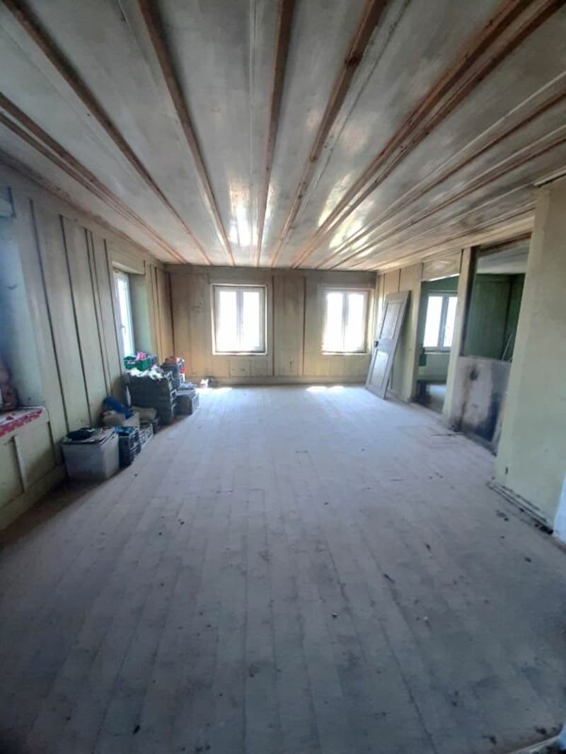 Bauernhaus in St. Ursen FR auf riesiger Parzelle von 5'152 m2 (7)