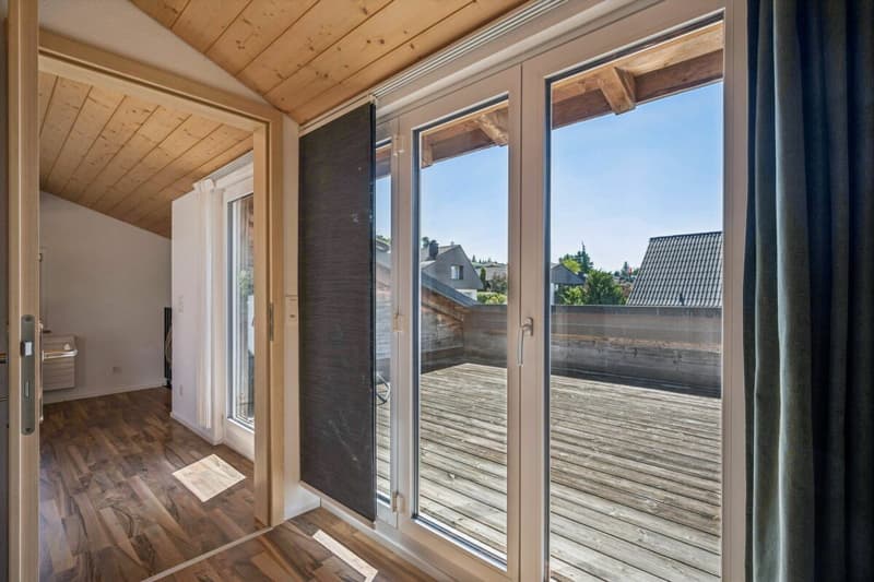 Attraktives 5,5-Zimmer Chalet in Mörigen BE mit Sicht auf den Bielersee (10)