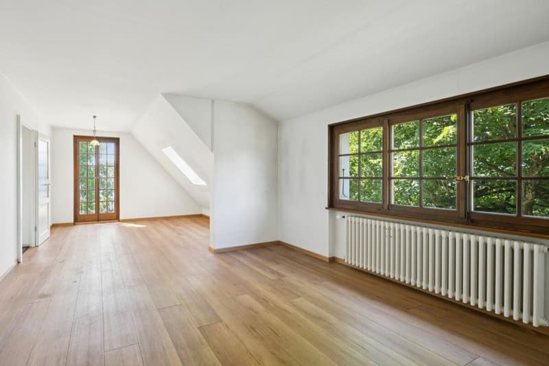 5-Zimmer Einfamilienhaus auf grosser Parzelle in Blonay VD mit See- und Bergsicht (10)