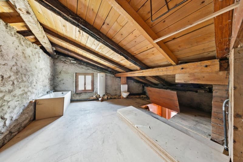 Heimelige 3,5-Zimmerwohnung mit Ausbaureserve in Bürchen VS (14)