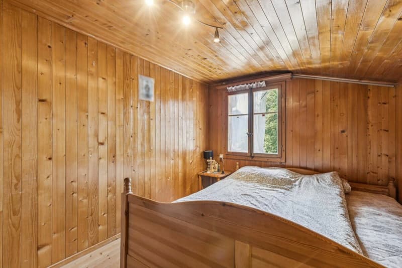 Grosses 7-Zimmer Chalet mit Einliegerwohnung und wunderbarer Weitsicht in Château-d'Oex VD (9)
