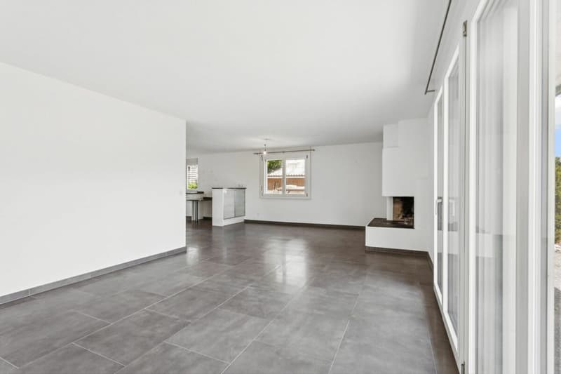 Gepflegtes Einfamilienhaus in ruhigem Wohnquartier in Gals BE (4)