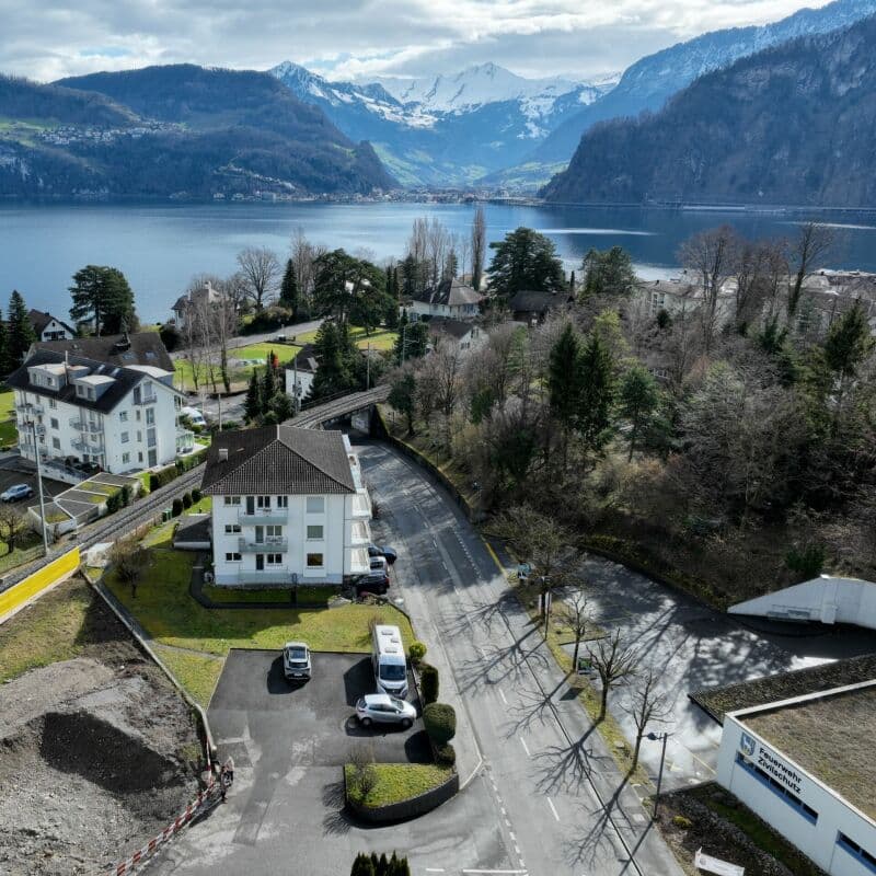 Proprietà in proprietà per piani / Terreno con molto potenziale (1)