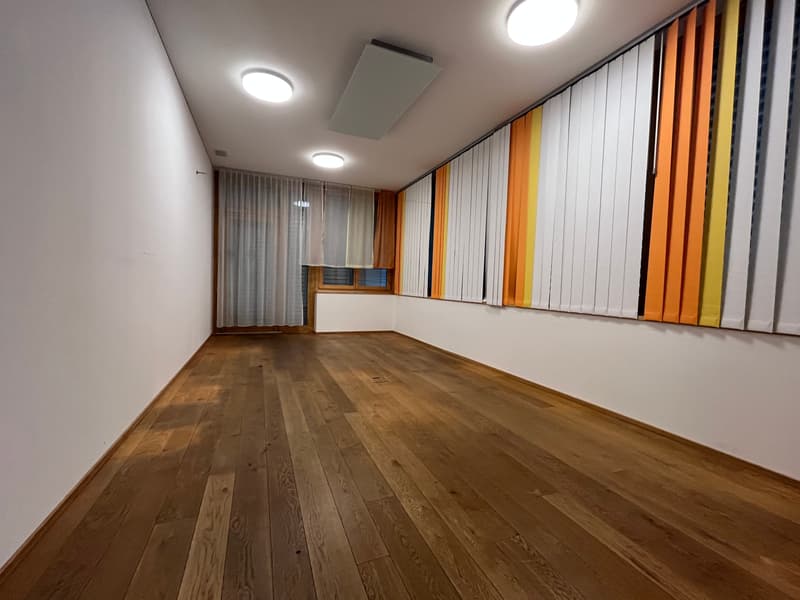Practice/therapy rooms ideal for medical treatments (6)