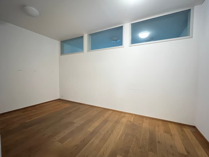 Practice/therapy rooms ideal for medical treatments (8)