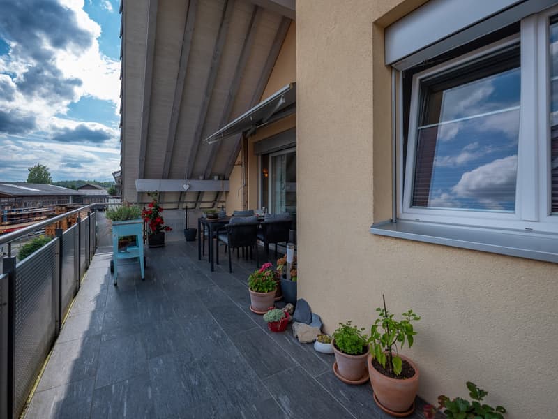 Appartement maisonnette moderne 4,5 pièces avec poêle suédois et grand balcon (9)