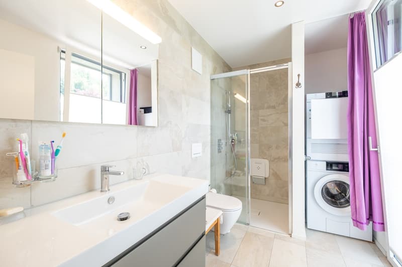 Appartamento di charme 4.5 locali a Vechigen – Moderno, luminoso e senza barriere (16)