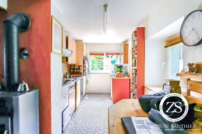 Einzelhaus mit Charakter in Chamoson – 6,5 Zimmer mit Aussicht und großem Grundstück (2)