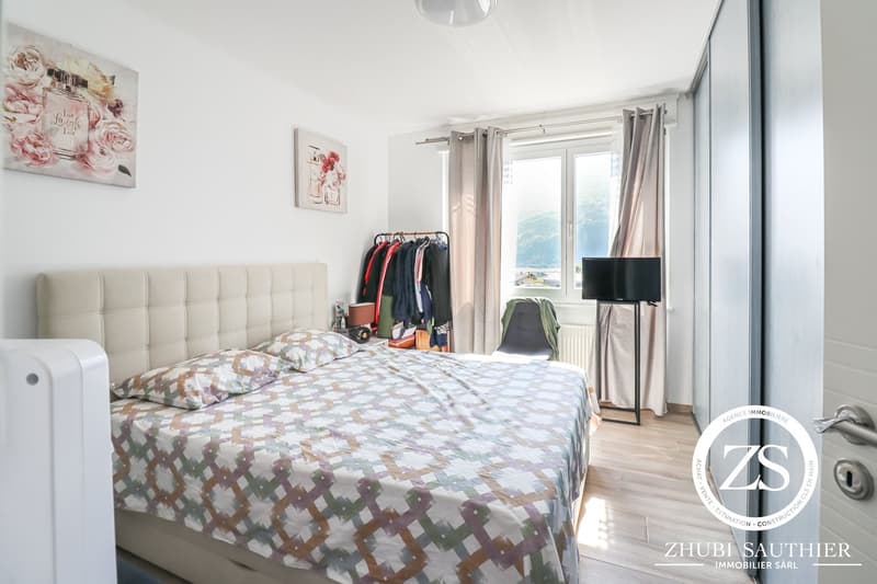 Vier-Zimmer-Wohnung renoviert in St-Pierre-de-Clages (7)
