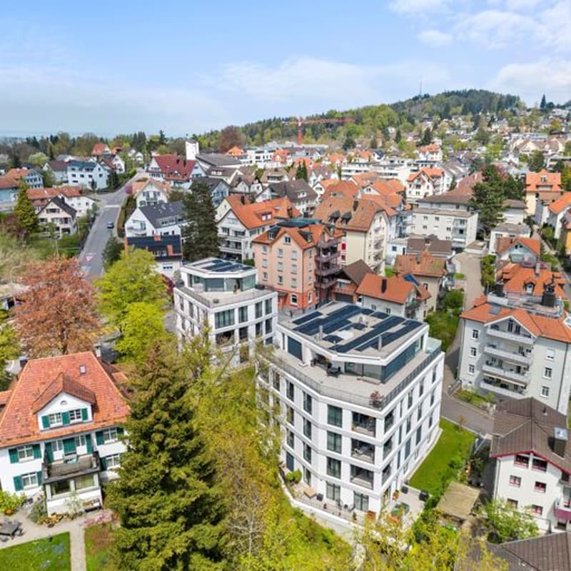 Luxuriöse 5.5 Zi.-Whg. an bester Lage in Rotmonten (1)